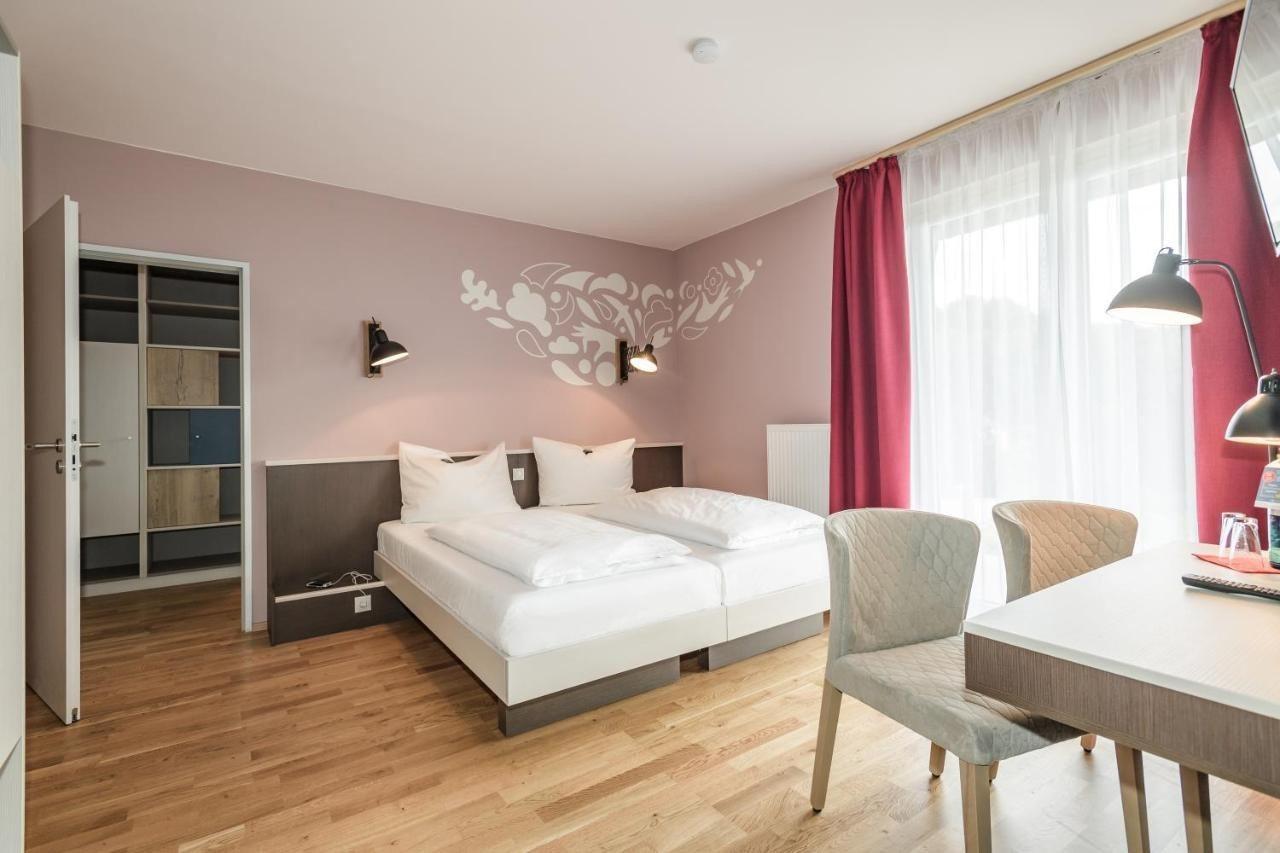 Jufa Hotel Koenigswinter/Bonn Esterno foto