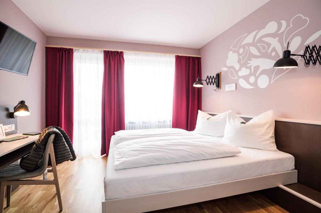 Jufa Hotel Koenigswinter/Bonn Esterno foto